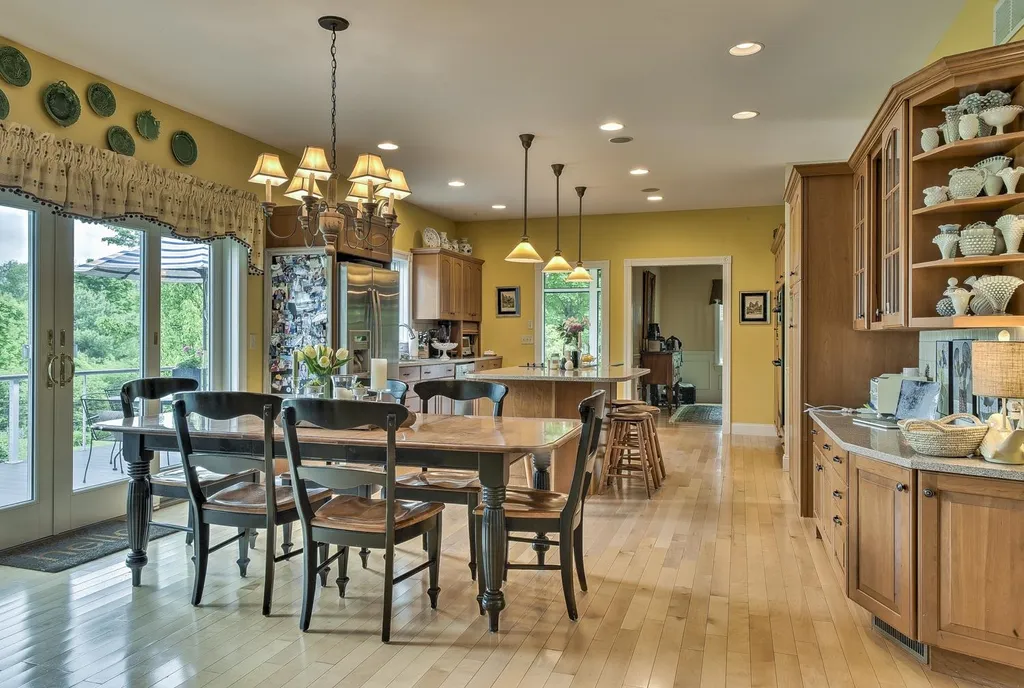 67 Bradford Road Keene NH 03431