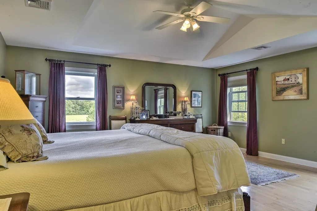 67 Bradford Road Keene NH 03431