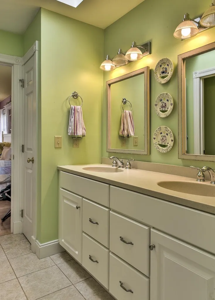 67 Bradford Road Keene NH 03431