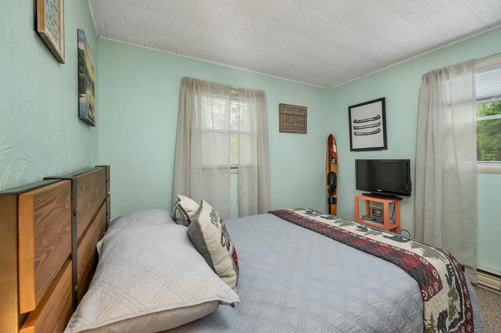 26 Heritage Road Laconia NH 03246