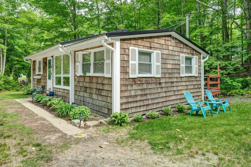 26 Heritage Road Laconia NH 03246