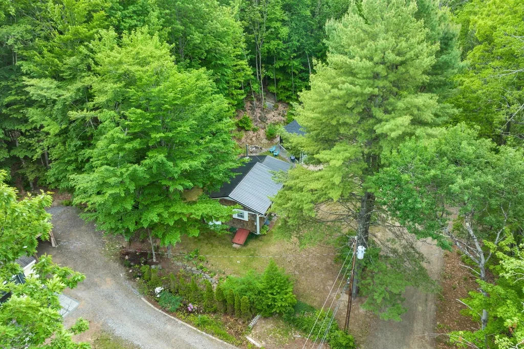 26 Heritage Road Laconia NH 03246