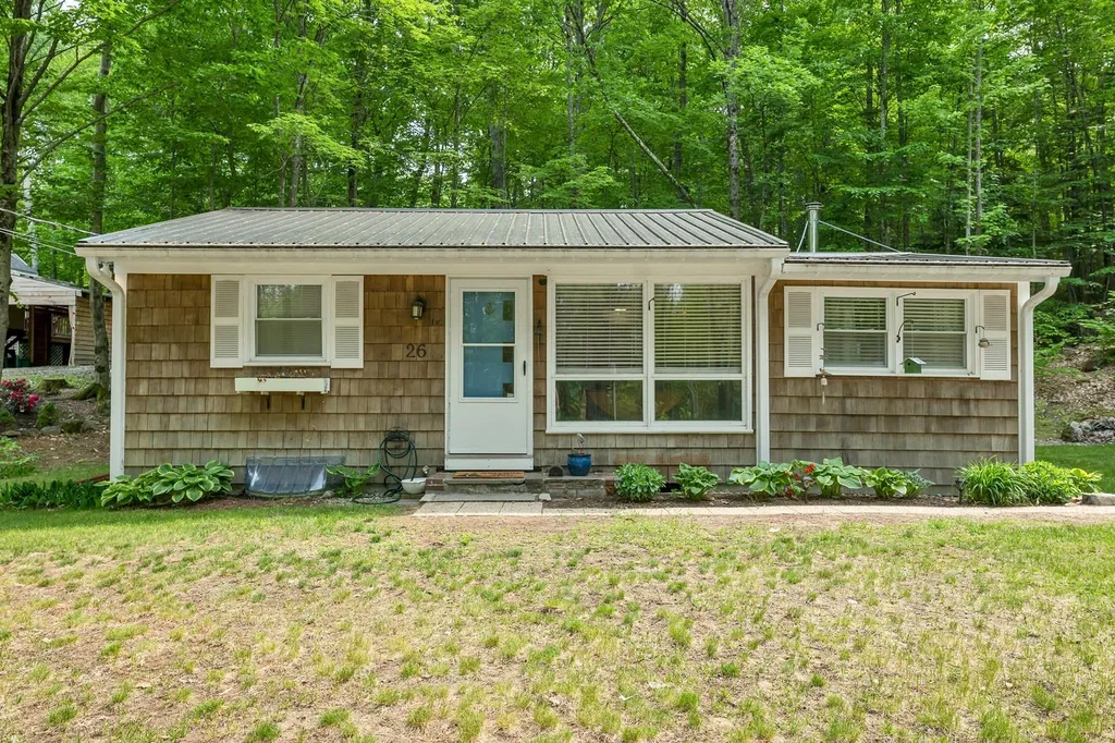 26 Heritage Road Laconia NH 03246