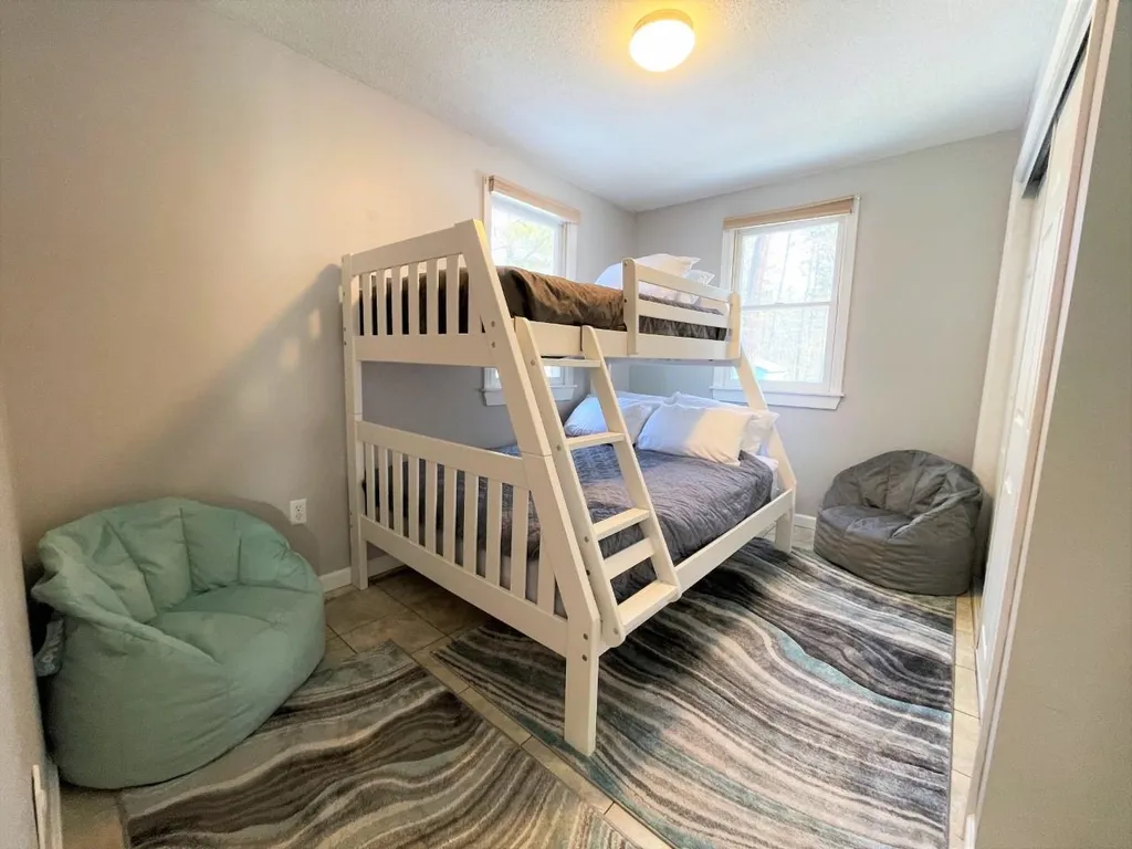 18 Lucerne Drive Madison NH 03849