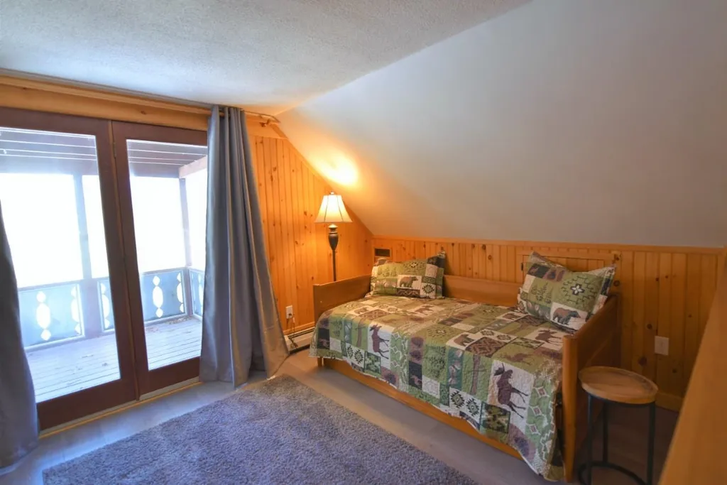 18 Lucerne Drive Madison NH 03849