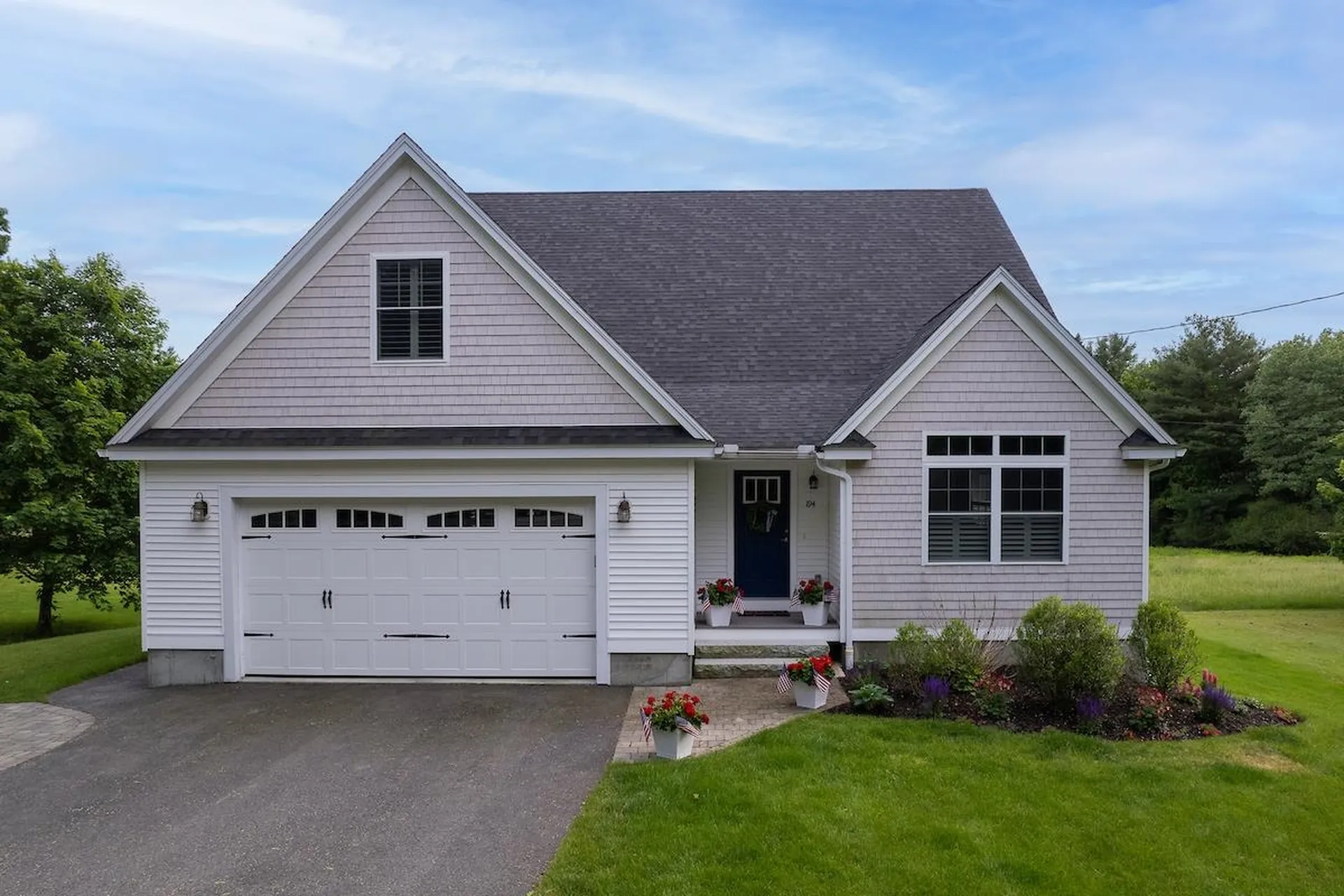 194 Atlantic Avenue North Hampton NH 03862