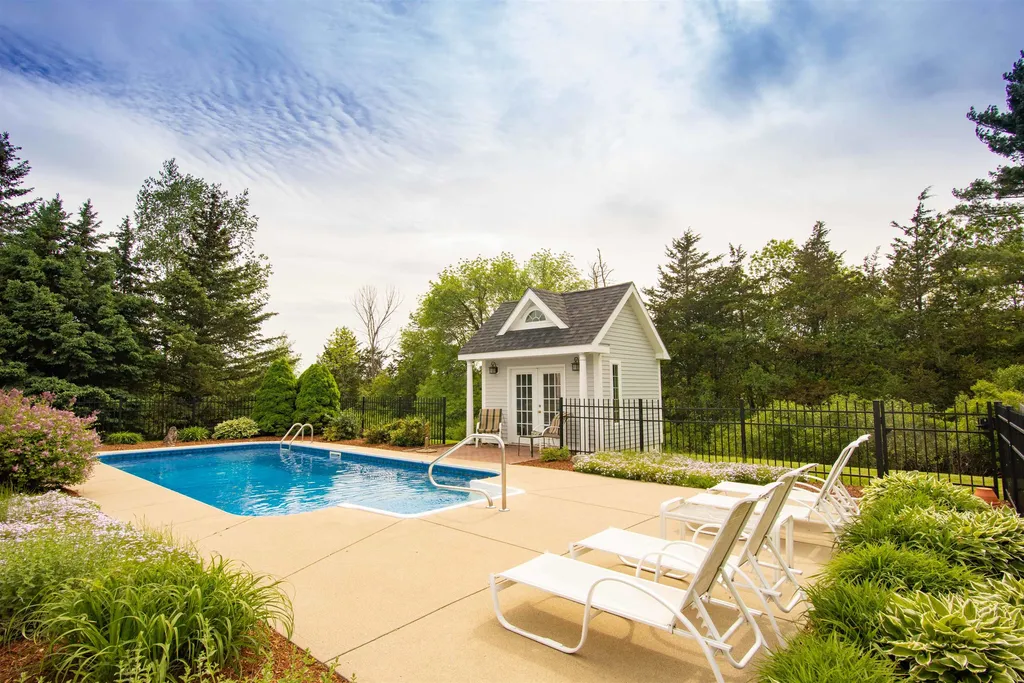 1060 Beaver Creek Road Shelburne VT 05482