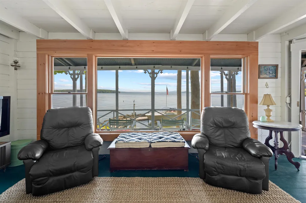 12 Lockes Island Gilford NH 03249
