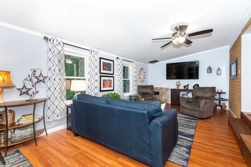 321 Chestnut Hill Road Rochester NH 03867