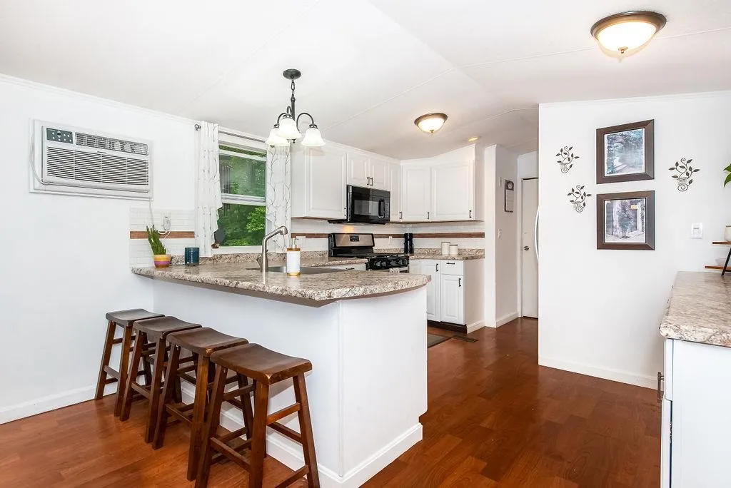 321 Chestnut Hill Road Rochester NH 03867