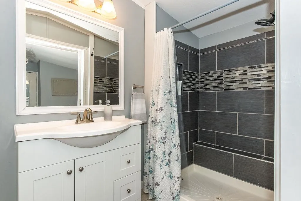 321 Chestnut Hill Road Rochester NH 03867