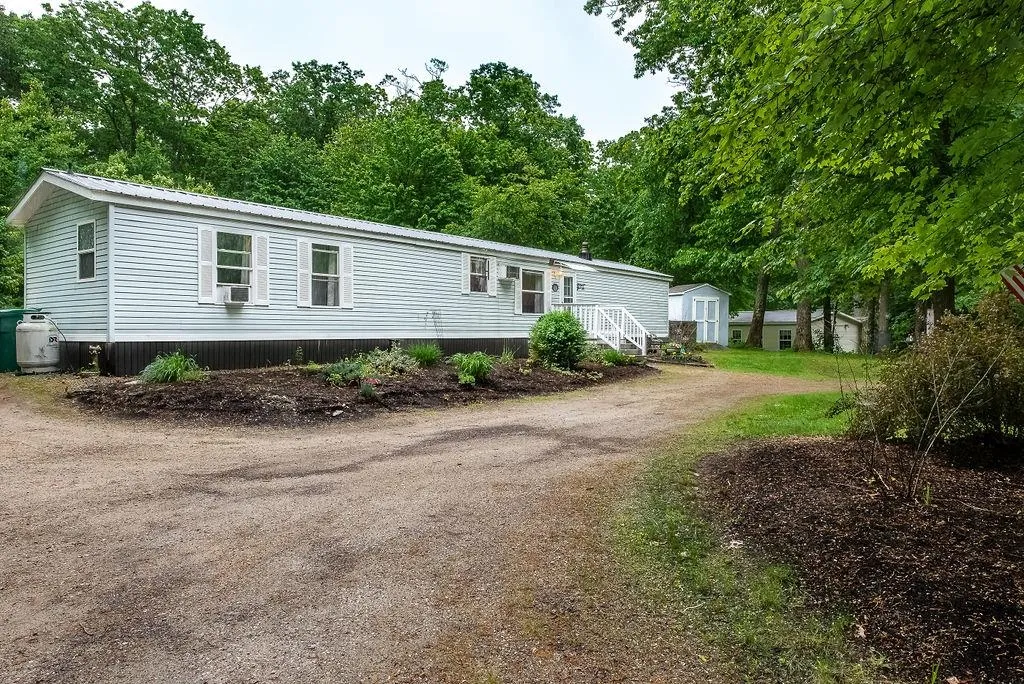 321 Chestnut Hill Road Rochester NH 03867
