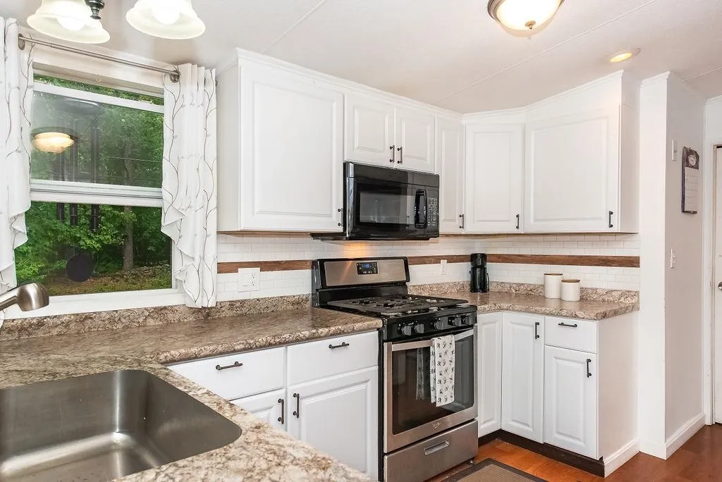 321 Chestnut Hill Road Rochester NH 03867