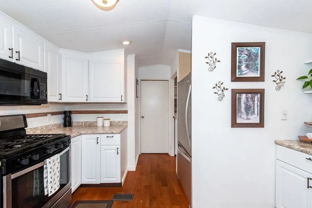 321 Chestnut Hill Road Rochester NH 03867