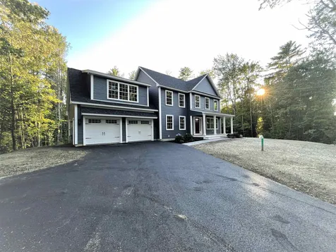 13 Whitehouse Road Rochester NH 03867