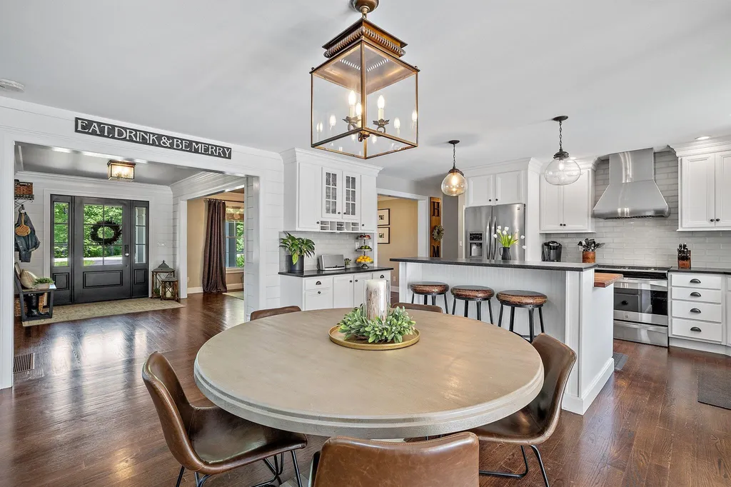 129 Peaslee Road Bow NH 03304