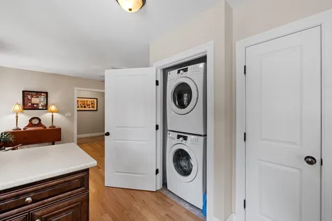 129 Peaslee Road Bow NH 03304