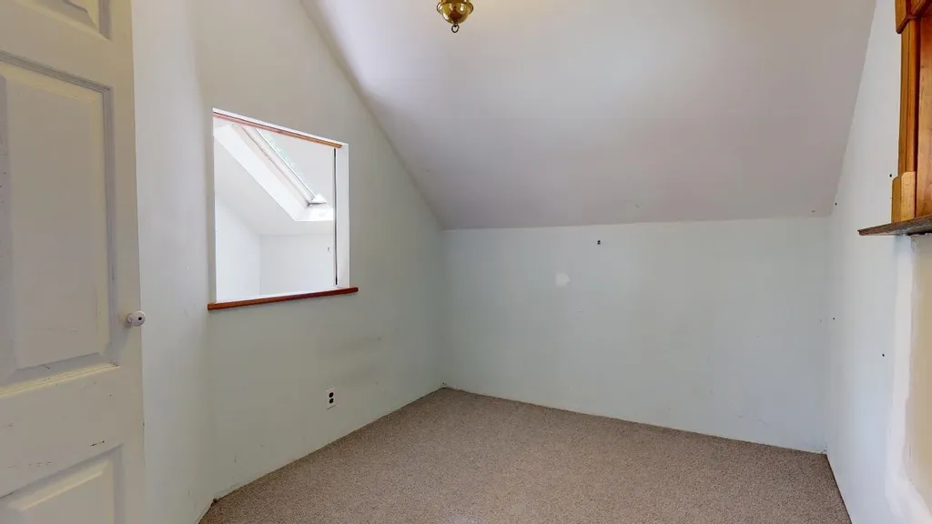 9562 Main Road Huntington VT 05462