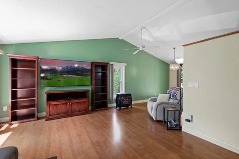 40 Radcliffe Drive Milford NH 03055