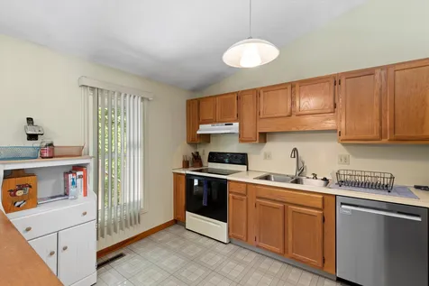 40 Radcliffe Drive Milford NH 03055