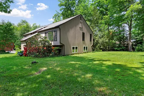 40 Radcliffe Drive Milford NH 03055