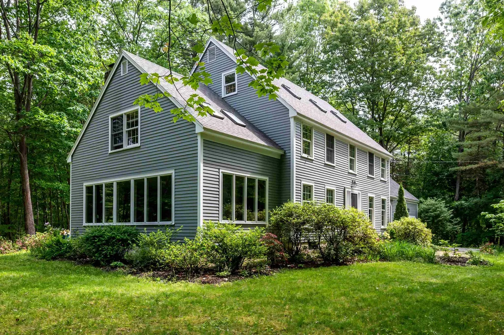 10 Laurel Lane Durham NH 03824