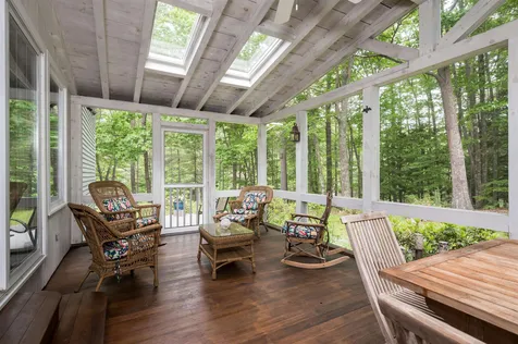 10 Laurel Lane Durham NH 03824