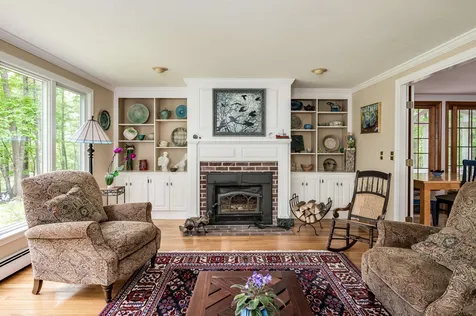 10 Laurel Lane Durham NH 03824