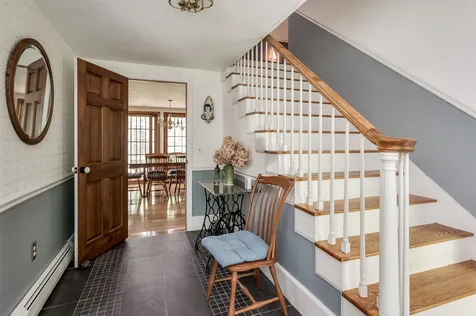 10 Laurel Lane Durham NH 03824