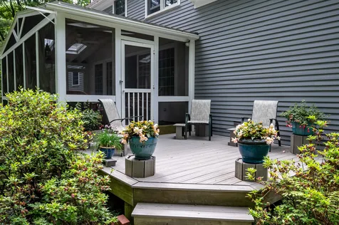 10 Laurel Lane Durham NH 03824