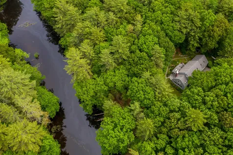 10 Laurel Lane Durham NH 03824