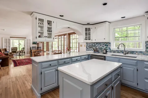 10 Laurel Lane Durham NH 03824