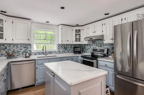 10 Laurel Lane Durham NH 03824