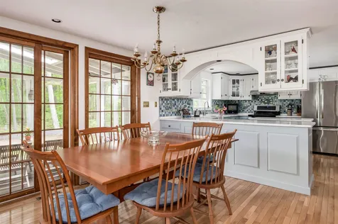 10 Laurel Lane Durham NH 03824