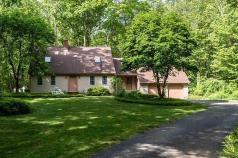 8 James Farm Road Lee NH 03861