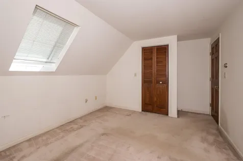 8 James Farm Road Lee NH 03861