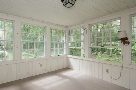 8 James Farm Road Lee NH 03861