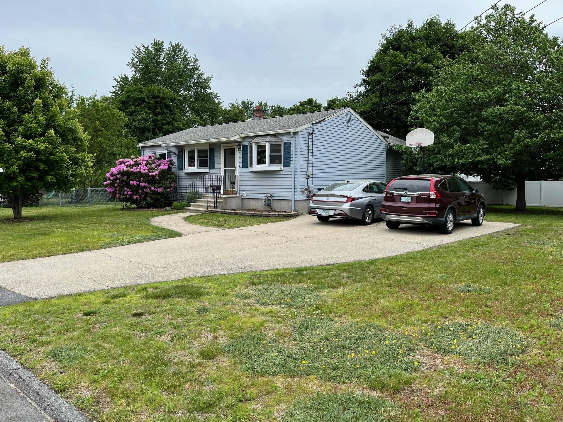 35 Terry Street Nashua NH 03064