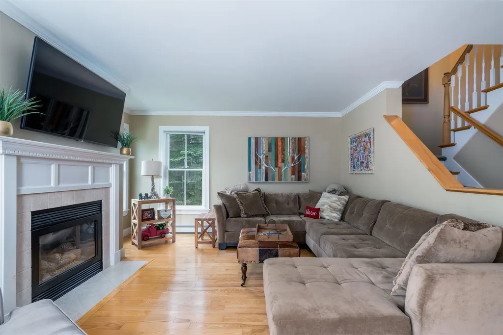 258 Thomas Lane Stowe VT 05672