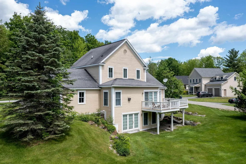 258 Thomas Lane Stowe VT 05672