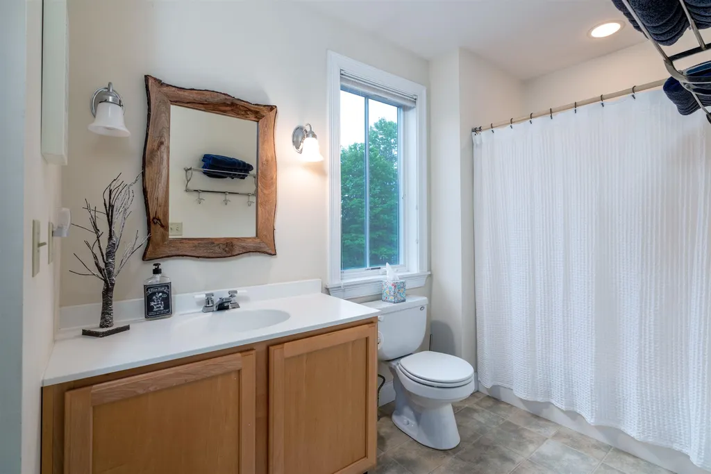 258 Thomas Lane Stowe VT 05672