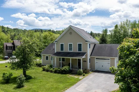 258 Thomas Lane Stowe VT 05672