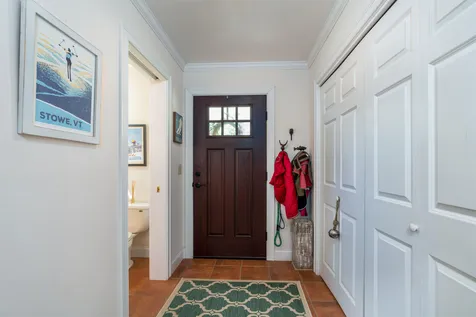 258 Thomas Lane Stowe VT 05672