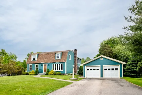 2 Pond View Drive Stratham NH 03885