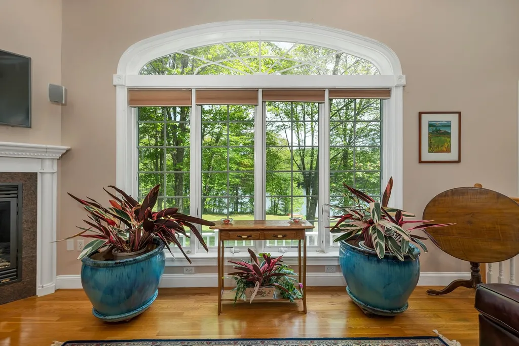 31 Sunset Drive Loudon NH 03307