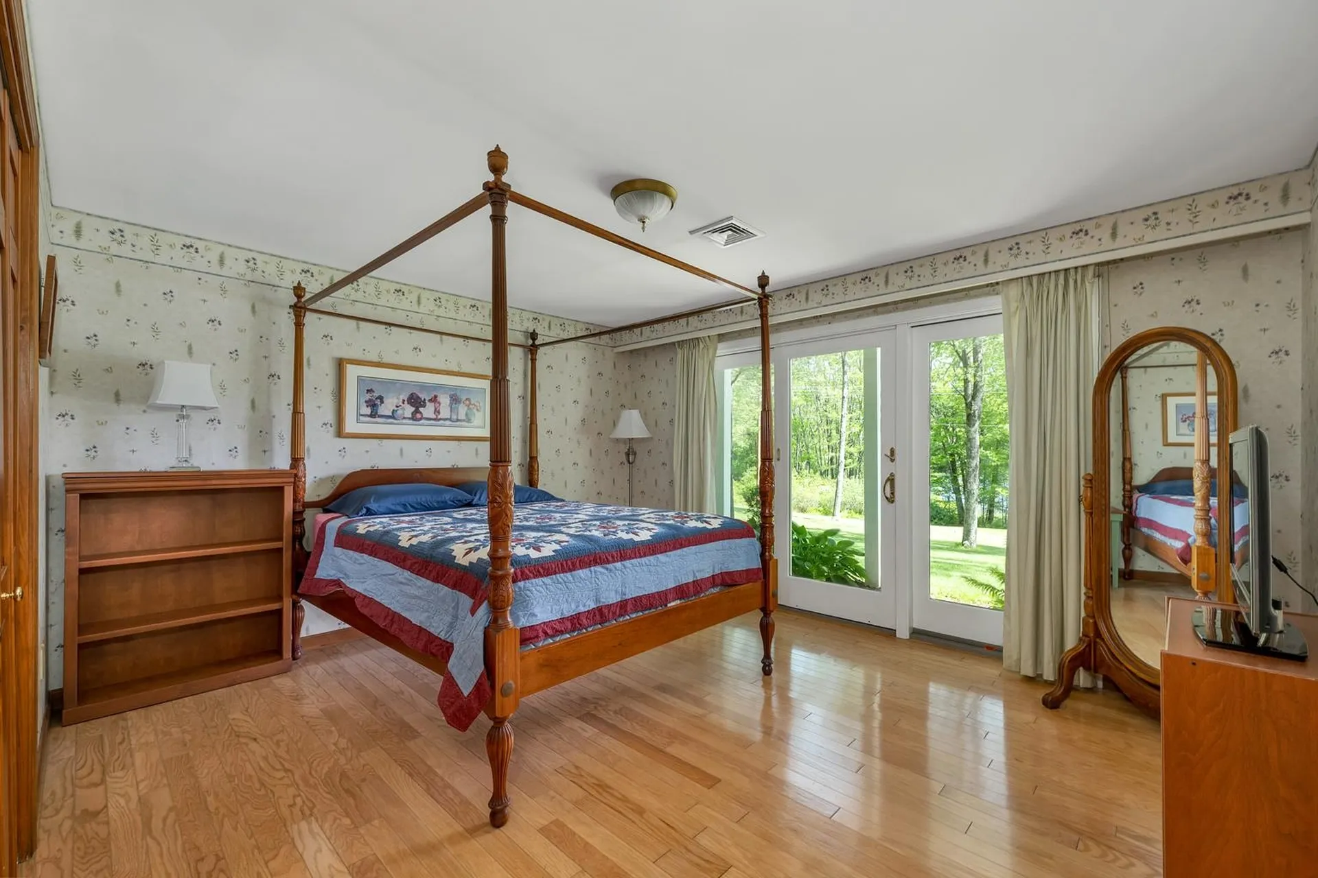 31 Sunset Drive Loudon NH 03307