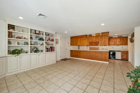 31 Sunset Drive Loudon NH 03307