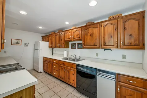 31 Sunset Drive Loudon NH 03307
