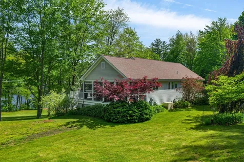 31 Sunset Drive Loudon NH 03307