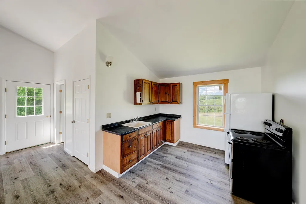 30 Garcia Lane Hartland VT 05048